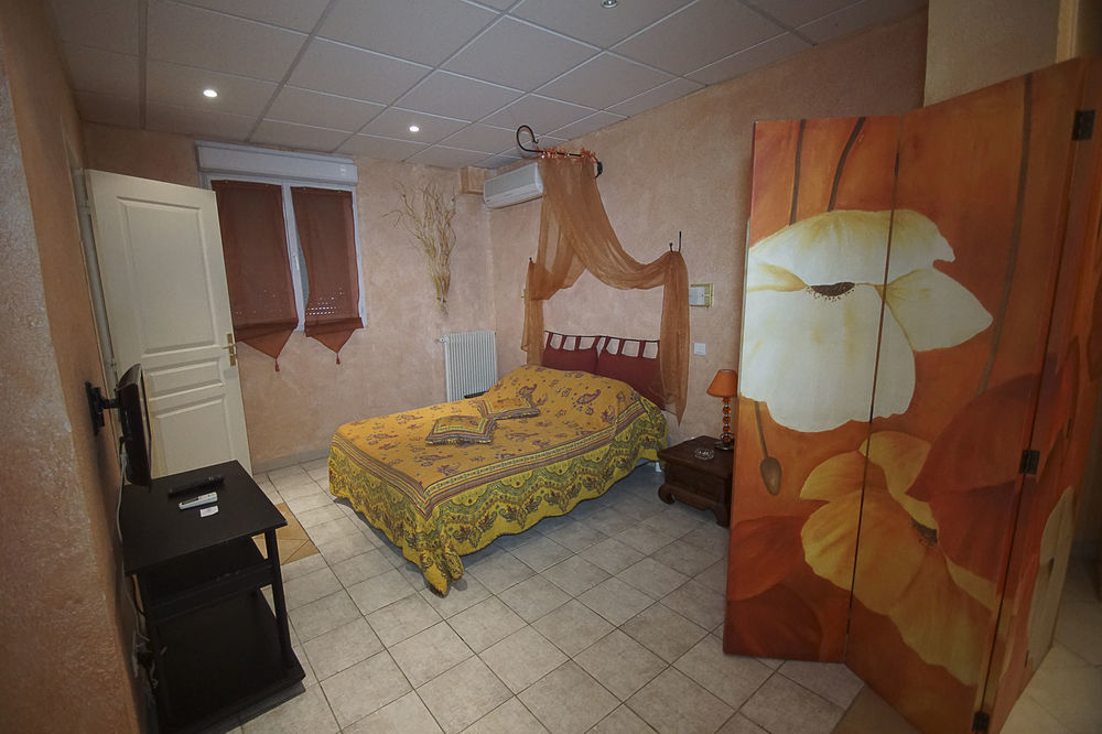 Hotel Le Derby Cagnes-sur-Mer Dış mekan fotoğraf