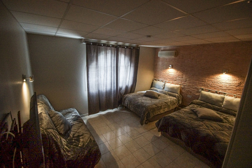 Hotel Le Derby Cagnes-sur-Mer Dış mekan fotoğraf